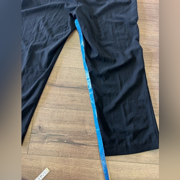 NWT AVENUE PULL ON TUMMY CONTROL BLACK TROUSER ANKLE LENGTH SIZE PETITE 16 - Picture 8 of 9